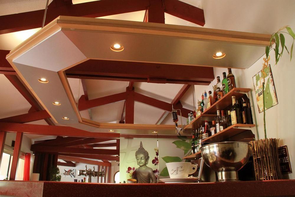 Logis Hotel Restaurant Uzes Pont Du Gard Buitenkant foto