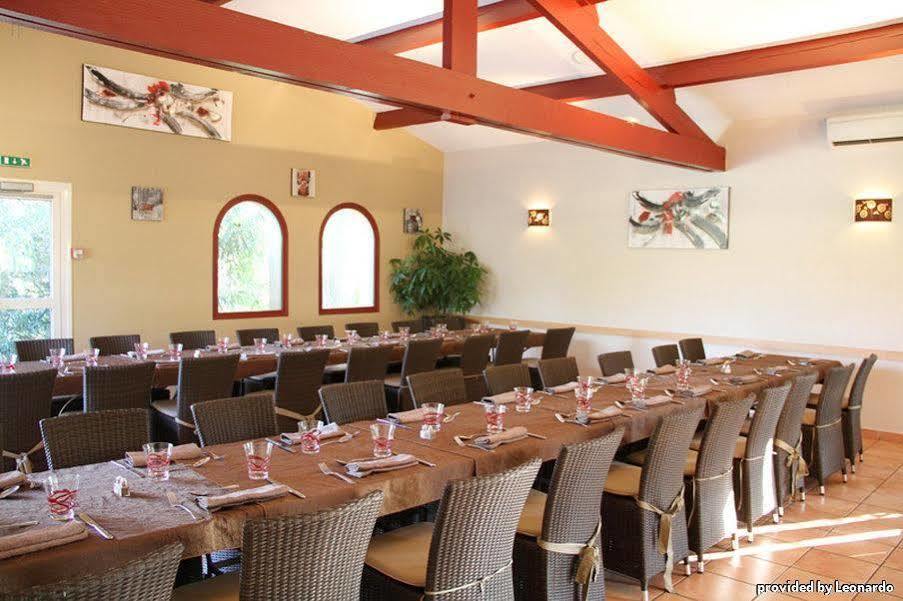 Logis Hotel Restaurant Uzes Pont Du Gard Buitenkant foto